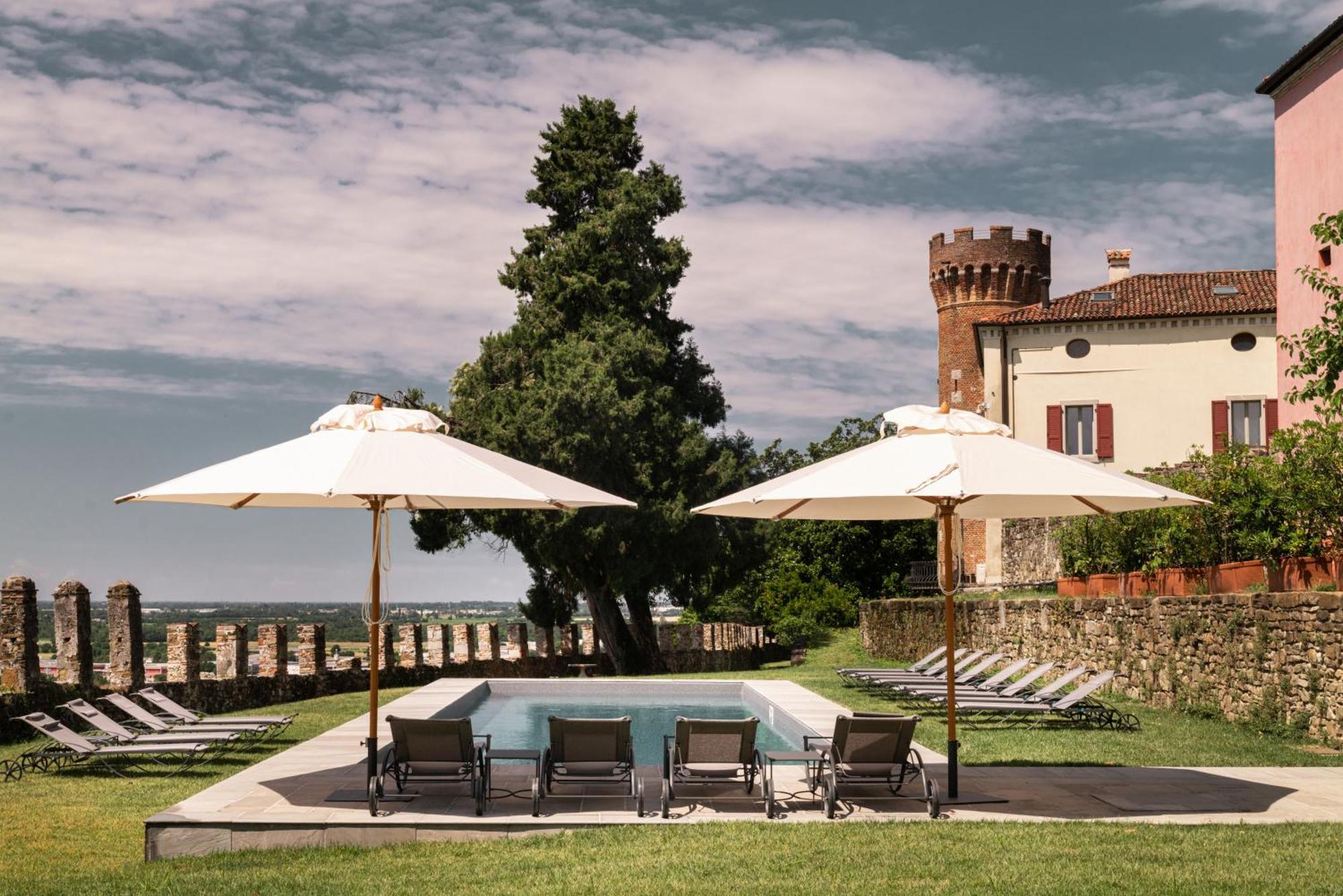 Castello Di Buttrio Hotel Exterior photo