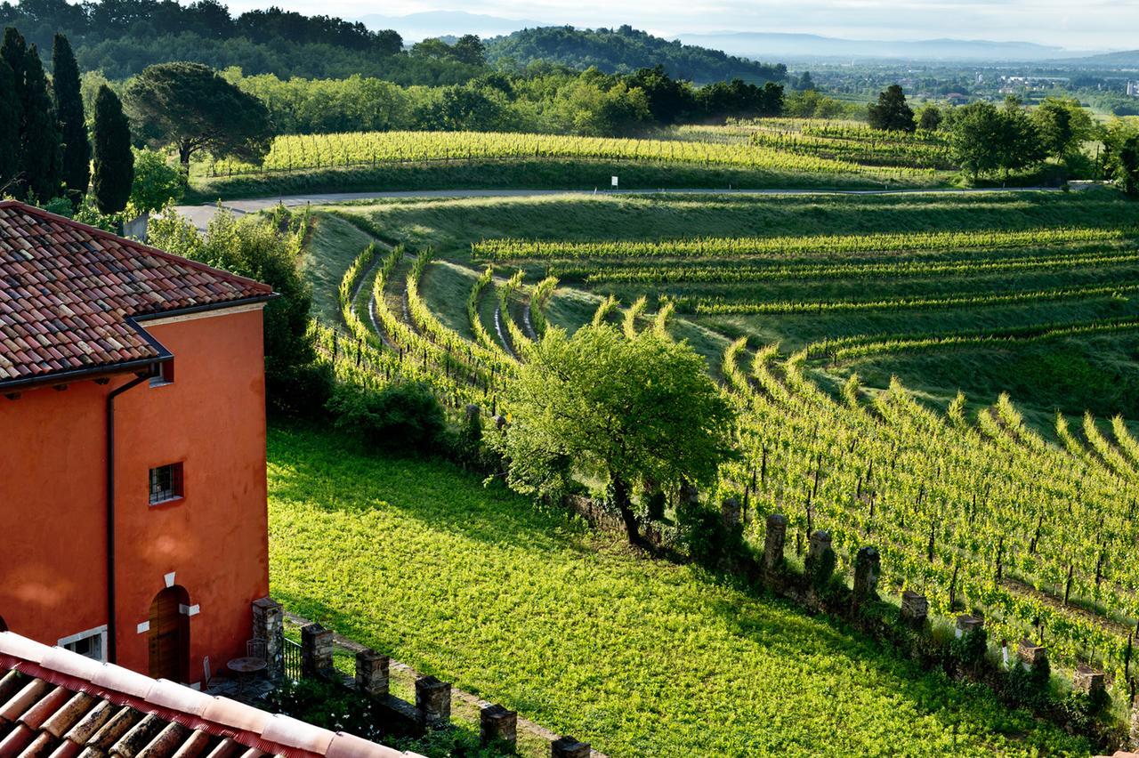 Castello Di Buttrio Hotel Exterior photo